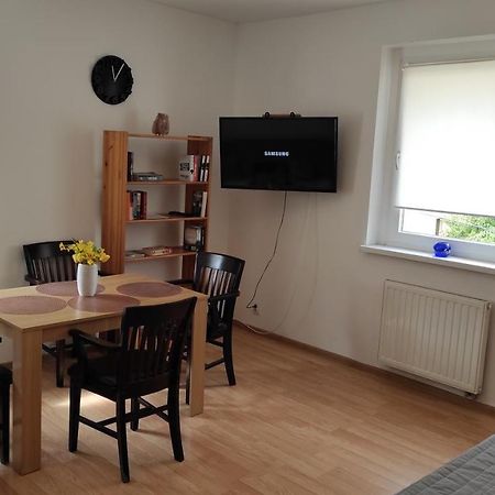 Apartament Przy Wroclawskim Stadionie Luaran gambar